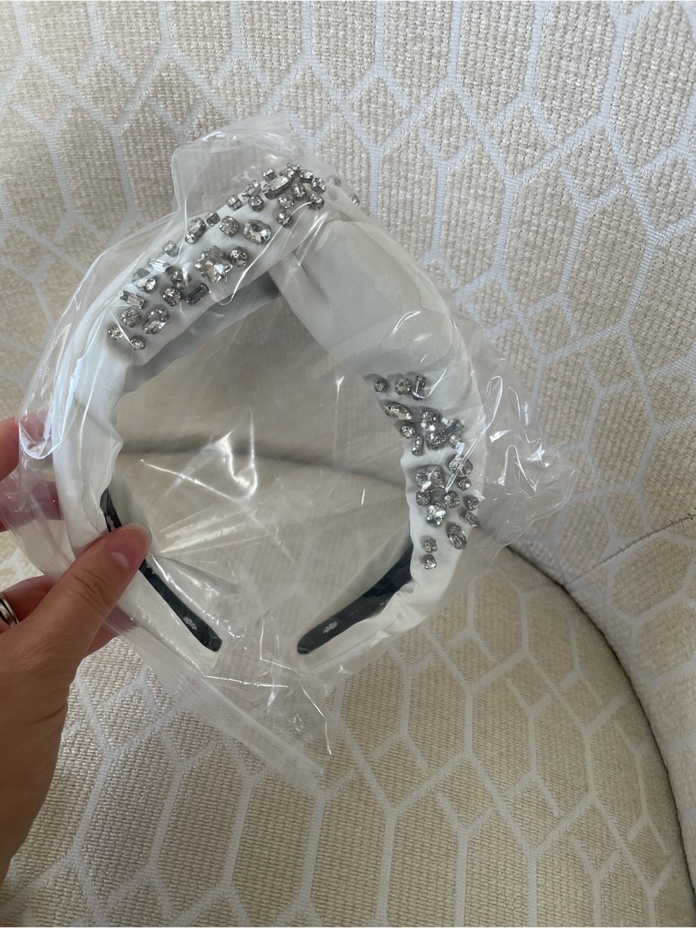 Lele Sadoughi White Jeweled Knot Headband